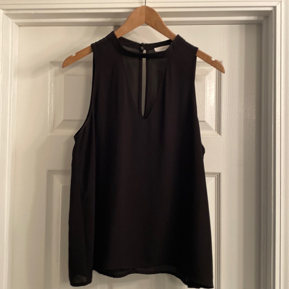 Lush Size M chiffon Sleeveless top